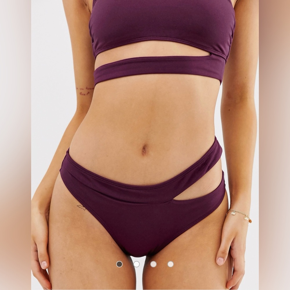 New Look Cut Out Bikini in Wildberry